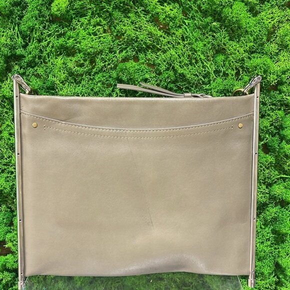 Chloe Medium Roy Clutch - Picture 12 of 14